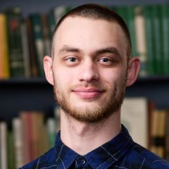 Пономарев Евгений